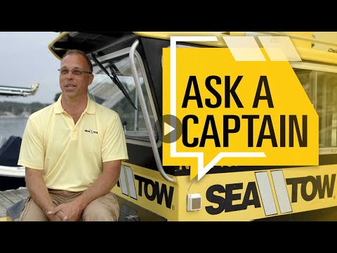 How does a Sea Tow member request a dock-to-dock tow?