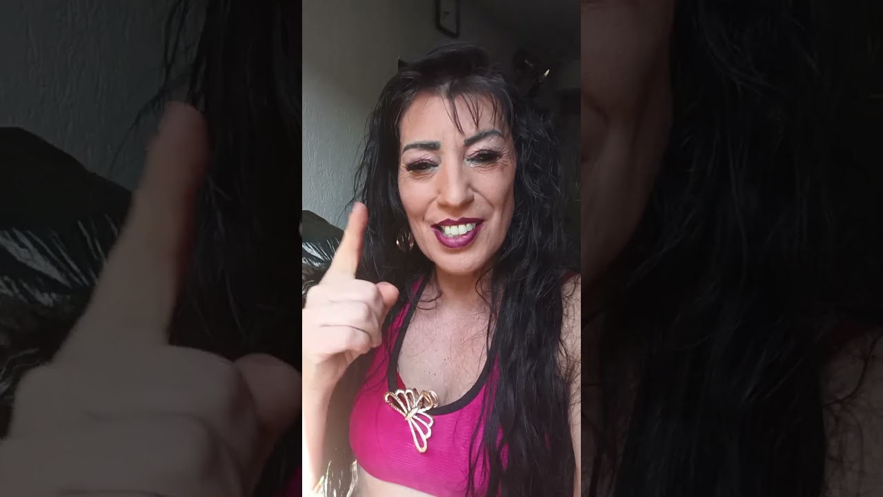 FELIZ ANO NOVO PRA VOCÊ TAMBÉM 