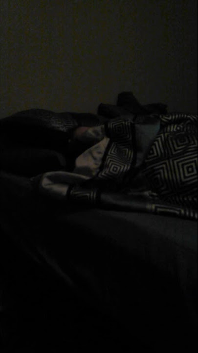 My mom is sleeping 😴 like fuck