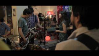 Mittens "Deer Park Mirage"