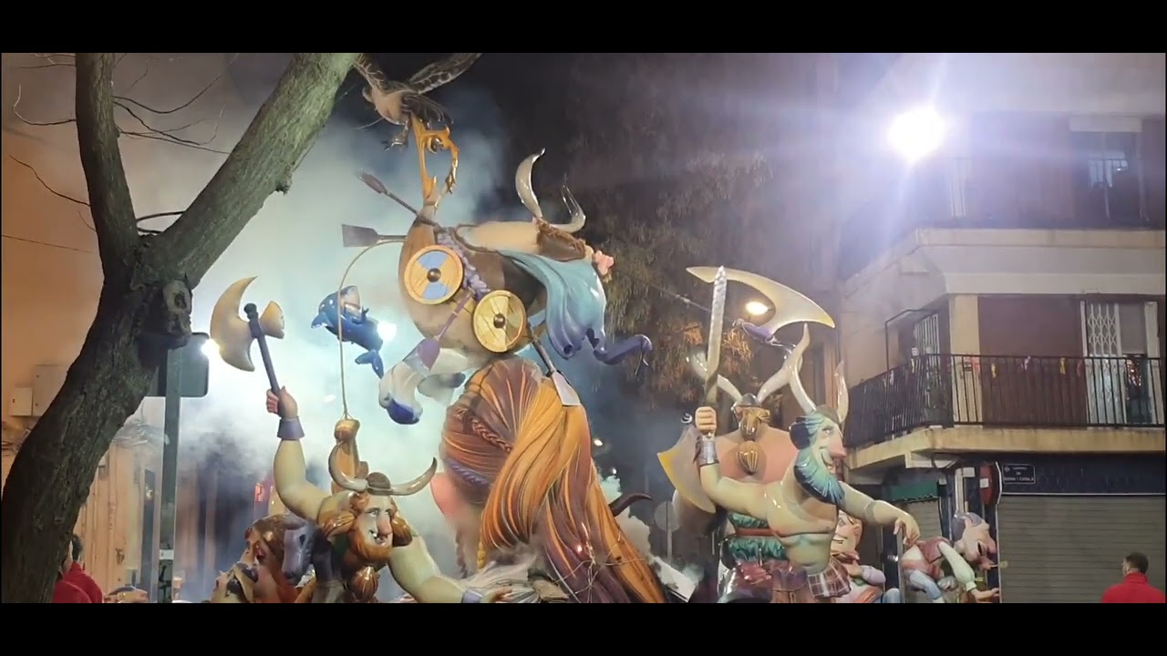 Fallas 2023.crema Fallas Barrio Torrefiel.19.03