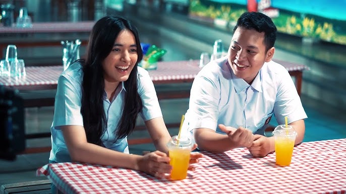 Mobil telefonda suratga olingan rus shaxsiy pornosi