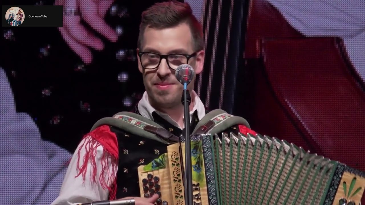 Ansambel Vikend - Ljubezen mamina (Ans. Franca Flereta)