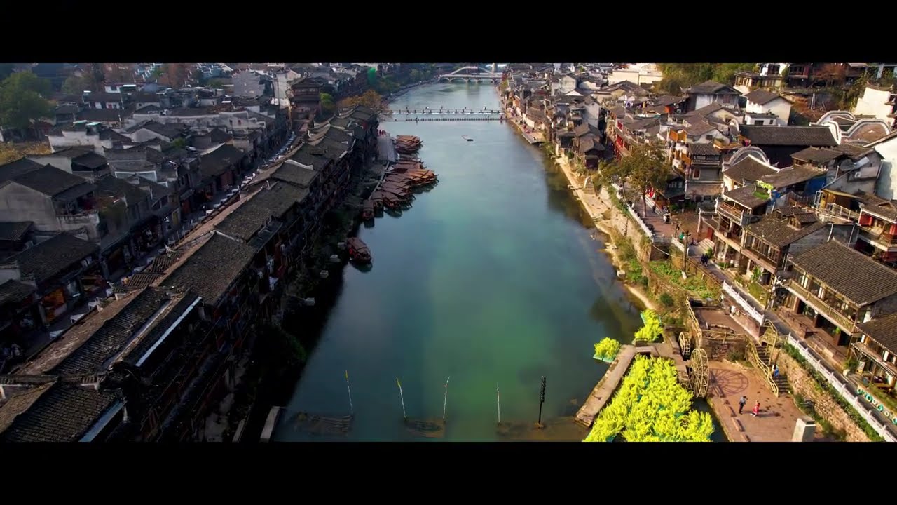 4K,Ultra HD Landscape Video - Relaxing Music Fenghuang Ancient City