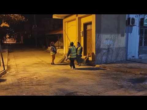 “Si rrogë e kemi 300, por...” Paga të ulëta e kushte të vështira për punonjësit e pastrimit