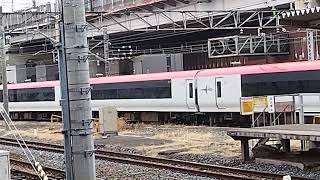 E259系Ne-022編成旧塗装が大宮駅入線
