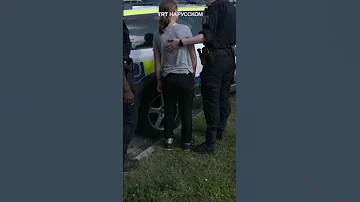 Грету Тунберг силой уволокли с климатической акции протеста