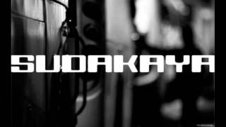 Miniatura del video "Sudakaya - Volver a empezar"