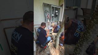 400 amp service upgrade in Boynton Beach FL. Simon Electric