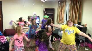 Harlem Shake sleepover style