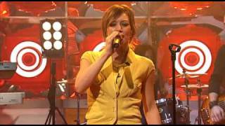 Hilary Duff - Fly (Live)