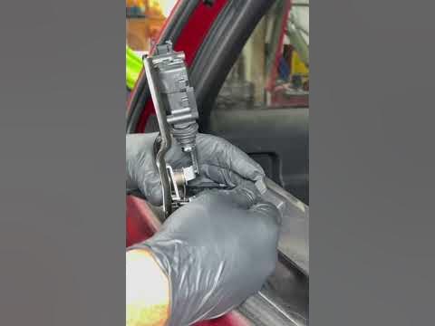 Tech tip rear hatch on Ford escape won’t open. - YouTube
