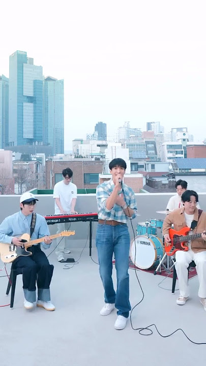 10 cm with Seventeen DK singing To reach you #kpop #seventeen #10cm #dk
