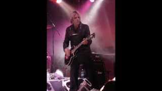 Mike Peters &amp; The Alarm - &#39;Coming Home&#39;, &#39;Close&#39;, &#39;Contenders&#39; (all live from The Gathering)