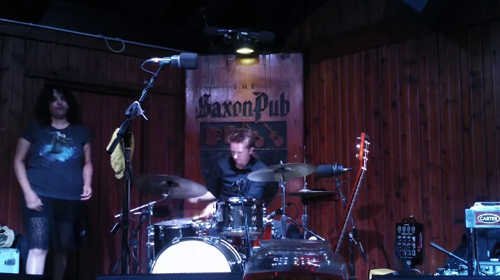 Seela Misra, Jon Greene - St Louis - Saxon Pub 10/...