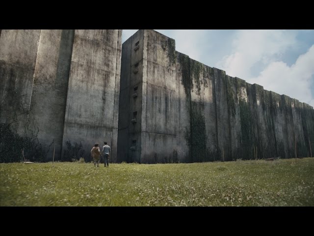 迫り来る壁がランナーを襲う!映画『メイズ・ランナー』本編映像