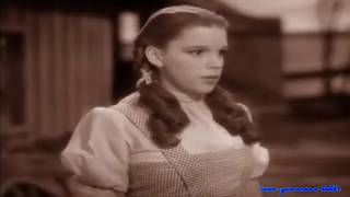 Miniatura de "Judy Garland - Somewhere Over The Rainbow (1939)"