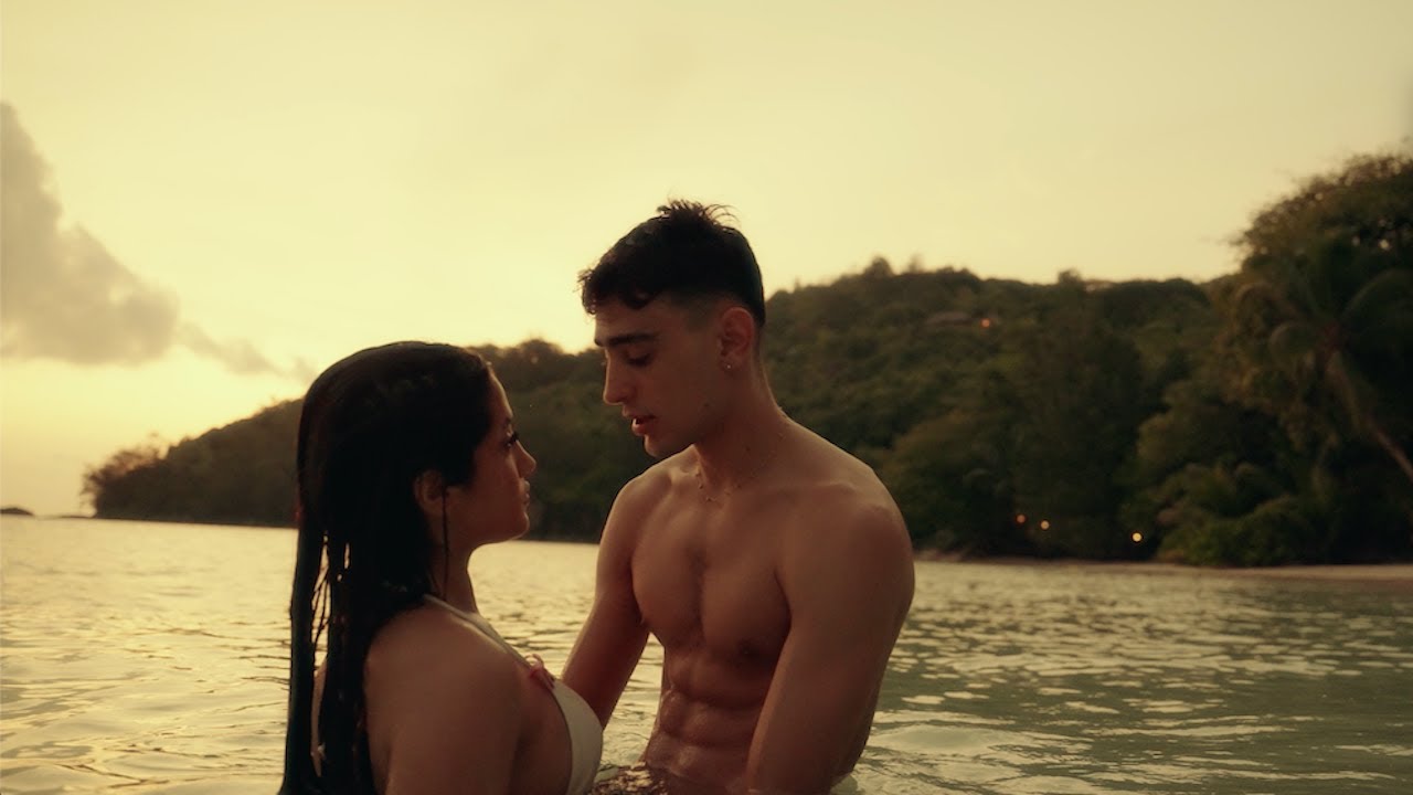 VillaBanks - MILIONE DI STELLE  [VIDEO UFFICIALE]