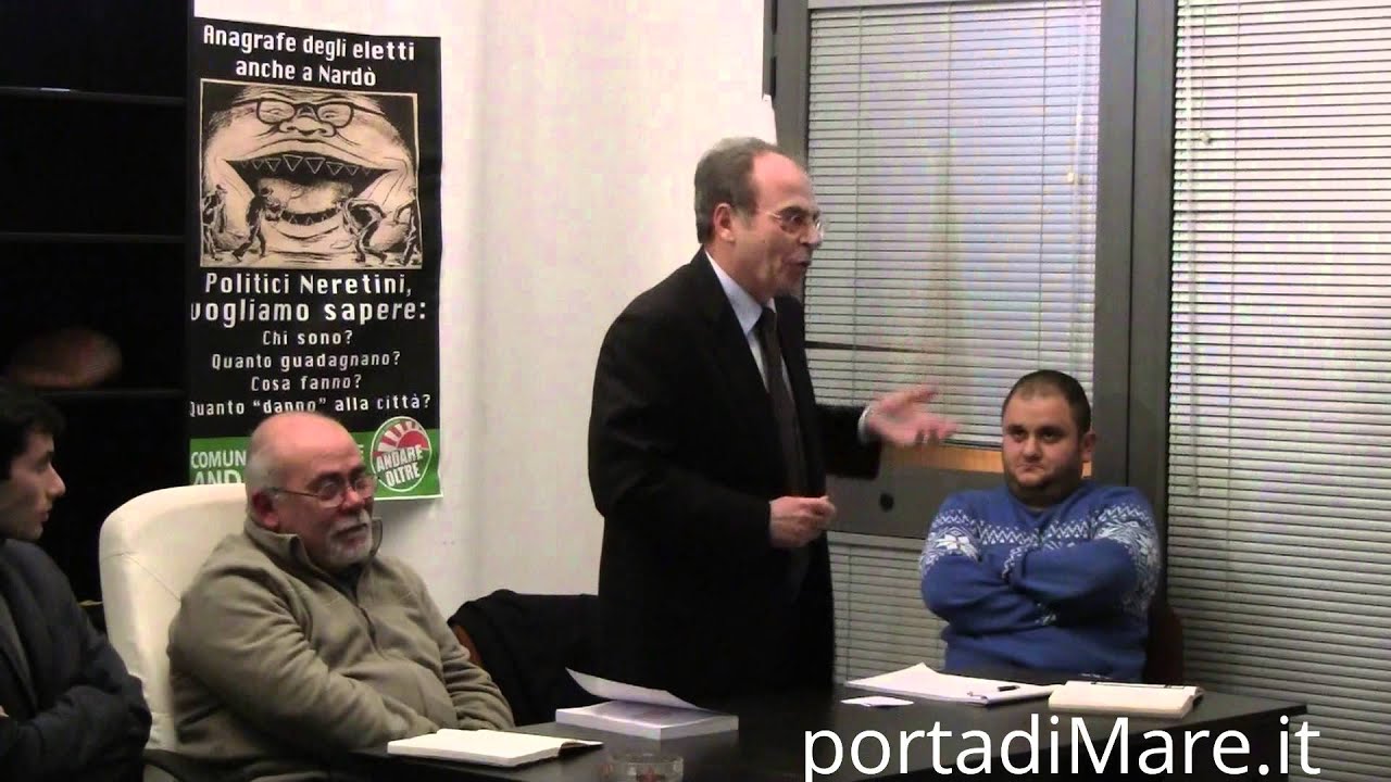 "Storie della destra salentina" di Roberto Tundo