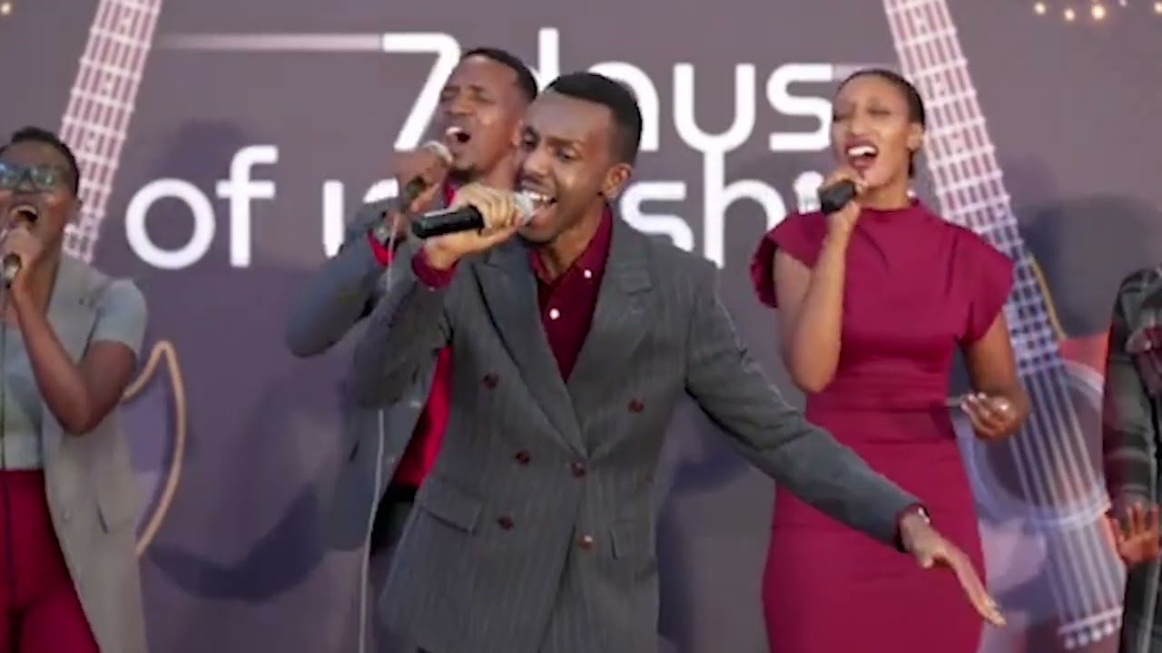 MARANATHA FAMILY CHOIR😭😭😭BENSHI NTITWABAHERUKAGA BARIRIMBA,TURABIBUKA CYANE MURI APACE KABUSUNZU😭😭😭😭