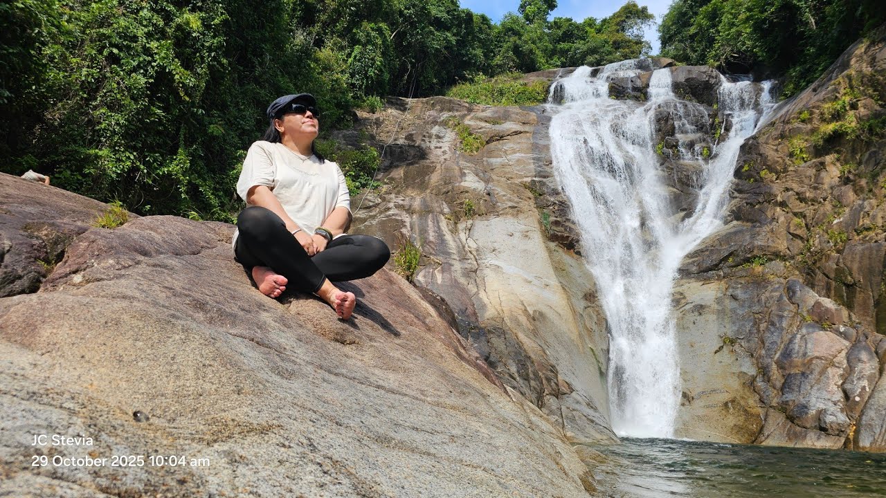 Explore the Jangkar Waterfall Lundu trails worthy a Sarawak Top 10 Waterfall 