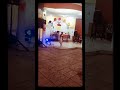 Niña de 6 años sorprende con su voz al público canta Besos y Copas   *IMPRESIONANTE!!!* 🤳😳 #shorts