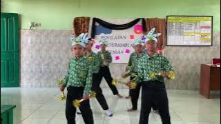 TARI AMPAR-AMPAR PISANG KELAS 3 MI kelompok 3