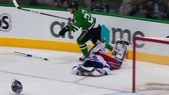Gotta See It: Eakin sends Lundqvists helmet flying...