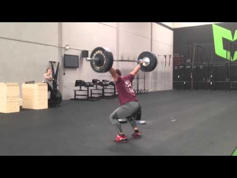 Snatch w. 3s pause in bottom position: 90 x 3 reps by Adrian Mundwiler