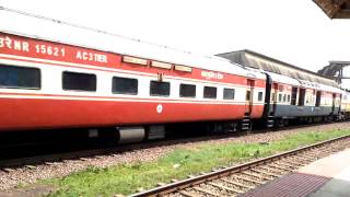 12442 New Delhi Bilaspur Rajdhani Express With Wap-7 Ajni Aq 30270