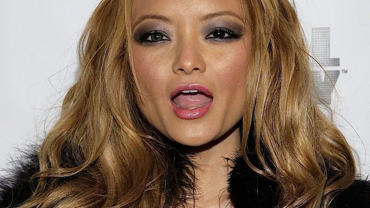 Tila Tequila No Makeup Nibbletips