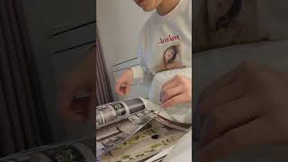 ASMR Page turning magazine (finger licking)