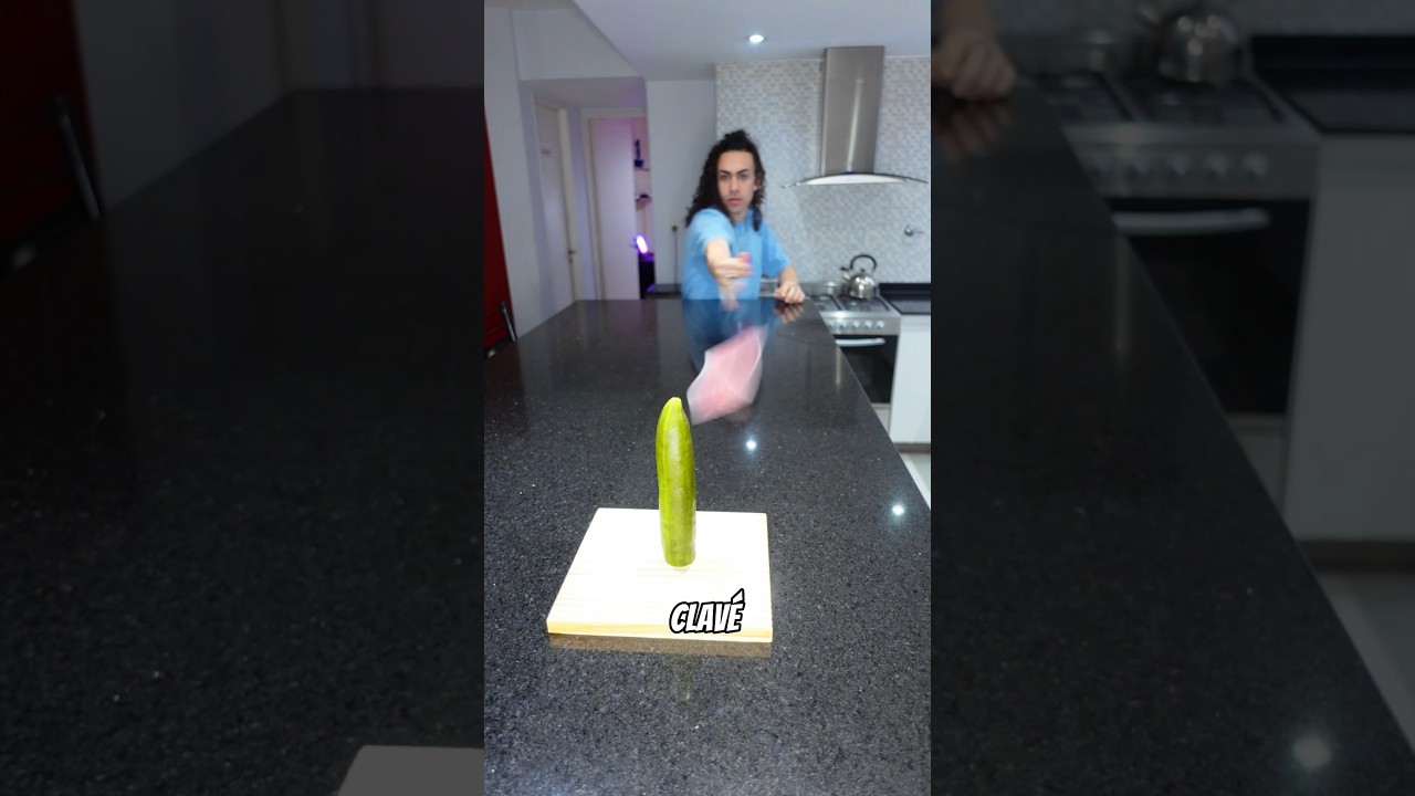 Lanzando Cartas!! 🥒 