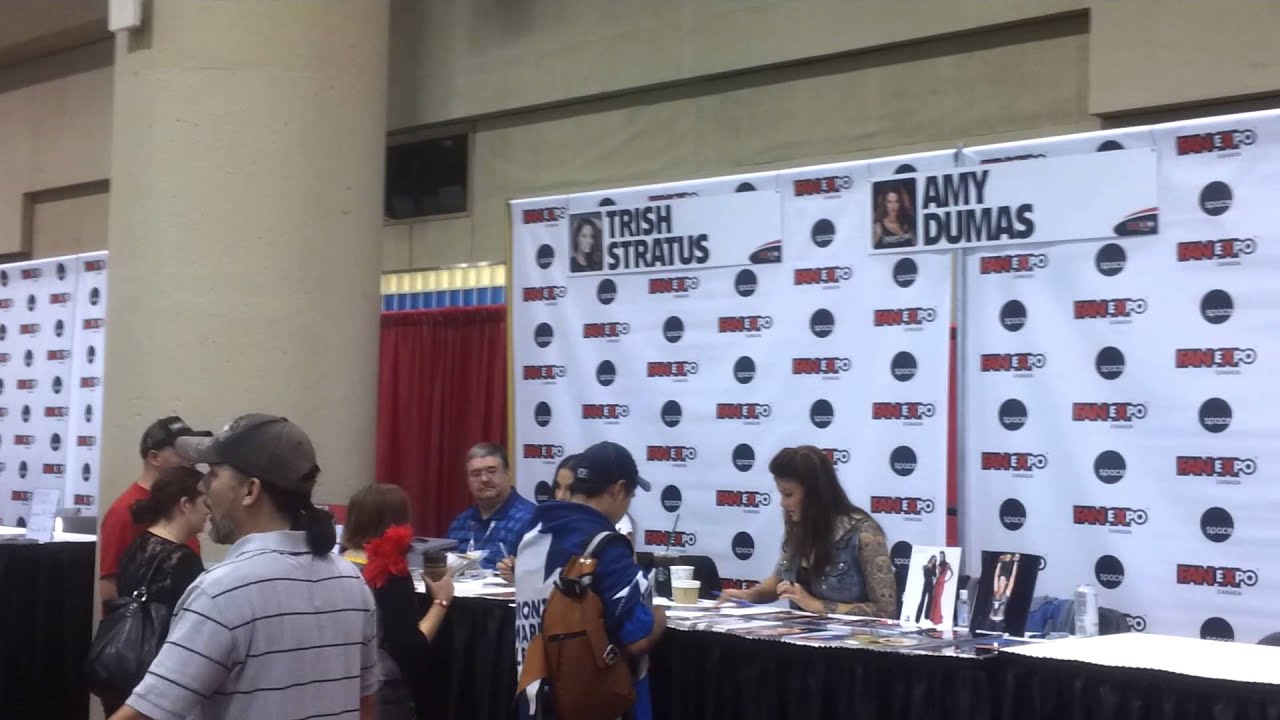 Lita & Trish Stratus @ Fan Expo 2014