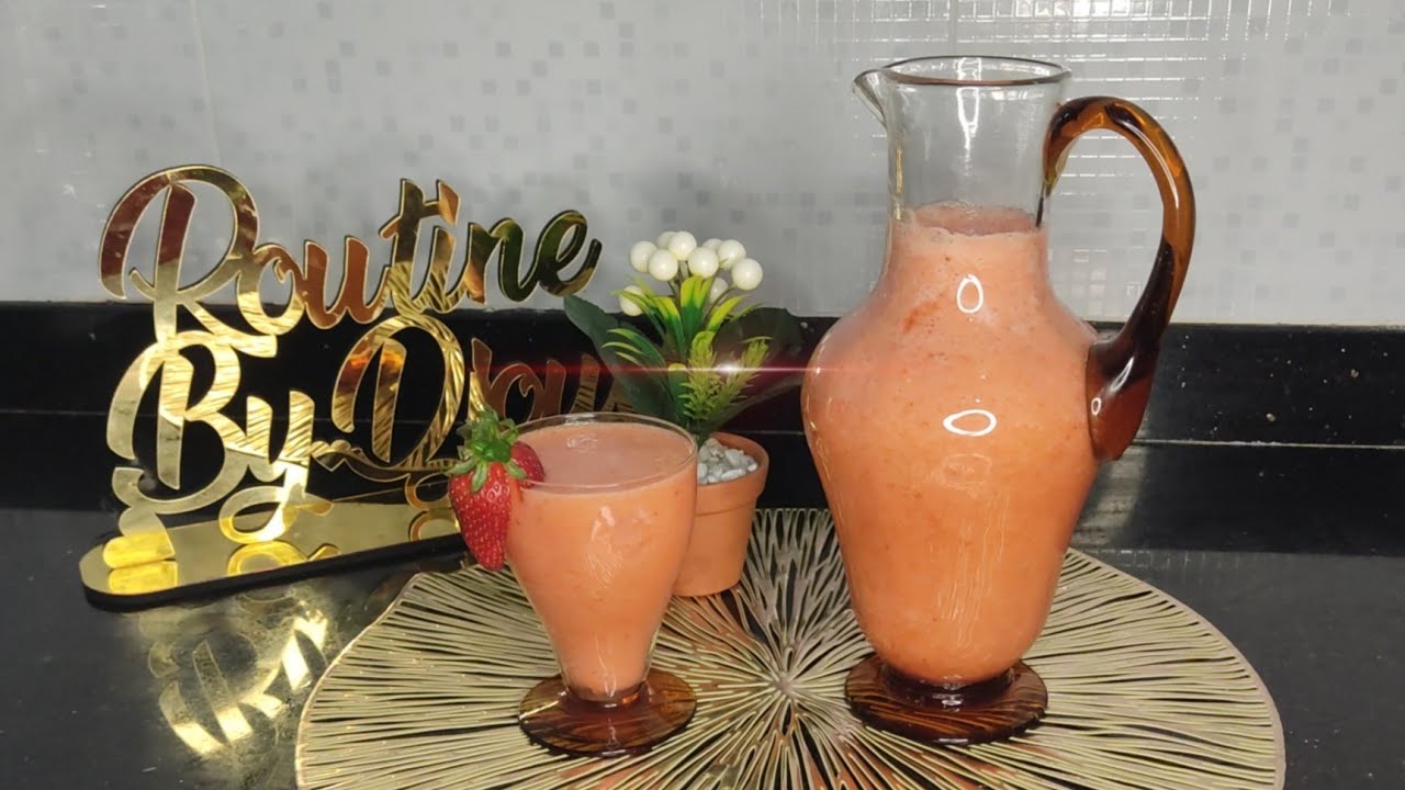 سموتي الفراولة المنعش لسهراتنا الرمضانية 🌙