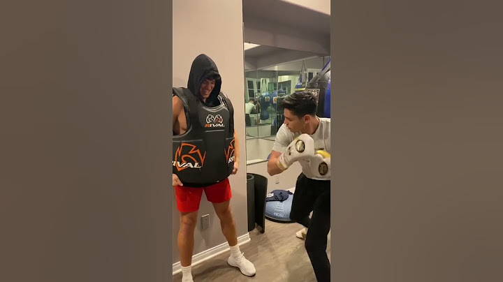 I put Noah Beck to the test with The Body Shot Challenge 😂🥊