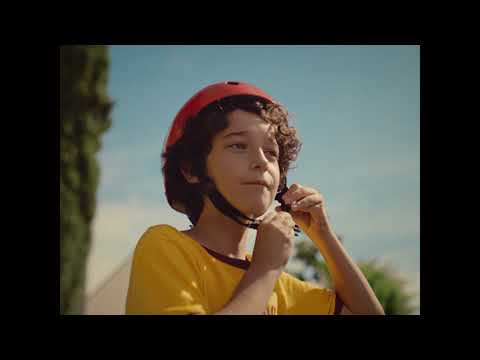 Hyundai viaja a los 90' por el lanzamiento de su nuevo spot