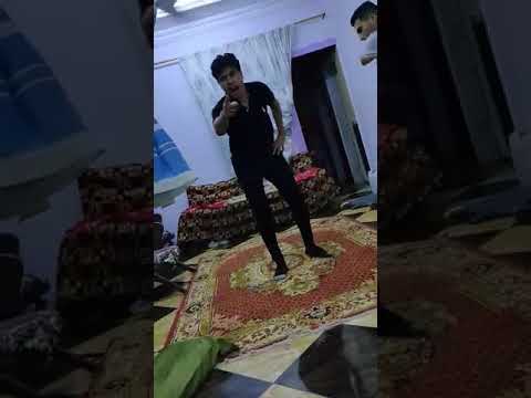 يقلد محمد سعد فيلم كتكوت السحله دي