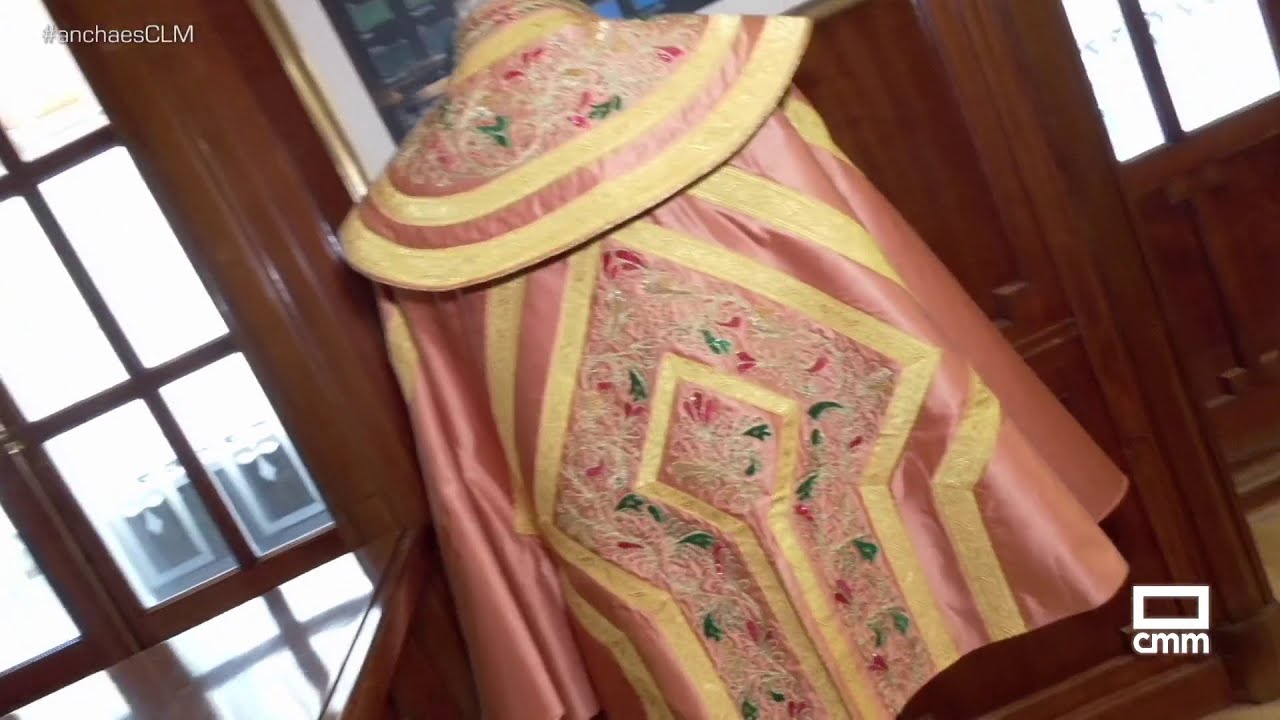 En pleno San Isidro, Sastrería Fermín trabaja contra reloj | Ancha es Castilla-La Mancha