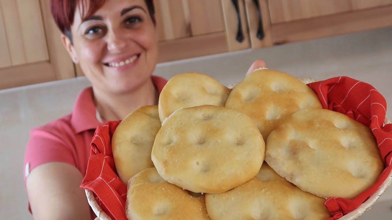 Focaccine Soffici Ricetta Facile Fatto In Casa Da Benedetta