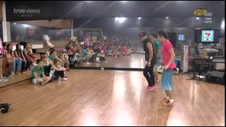 130813 AF10 ถังเบียร์-เทม เต้น Footloose Dance Class