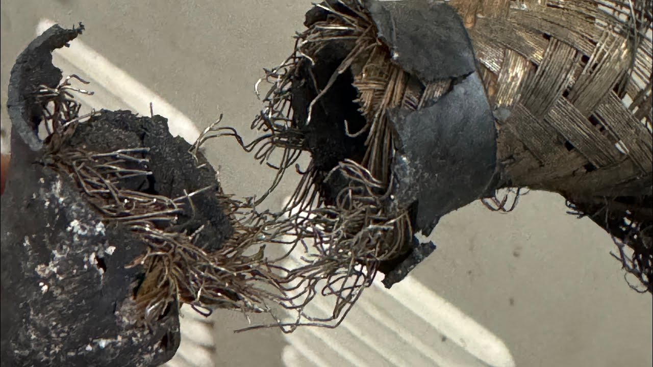 High pressure hose explodes at my car wash! Water everywhere. YouTube