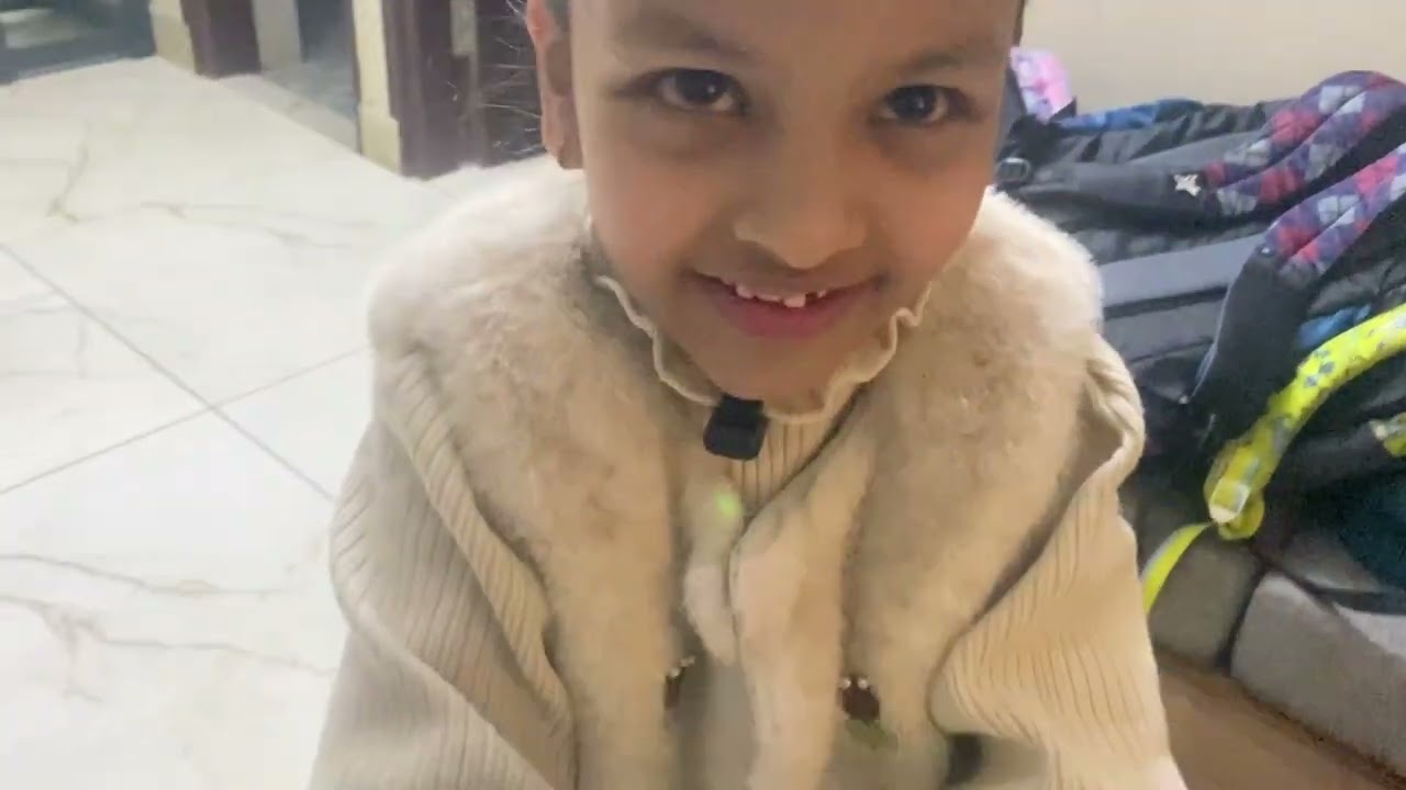 Pihu ne ki Kyra ke birthday per khoob masti 