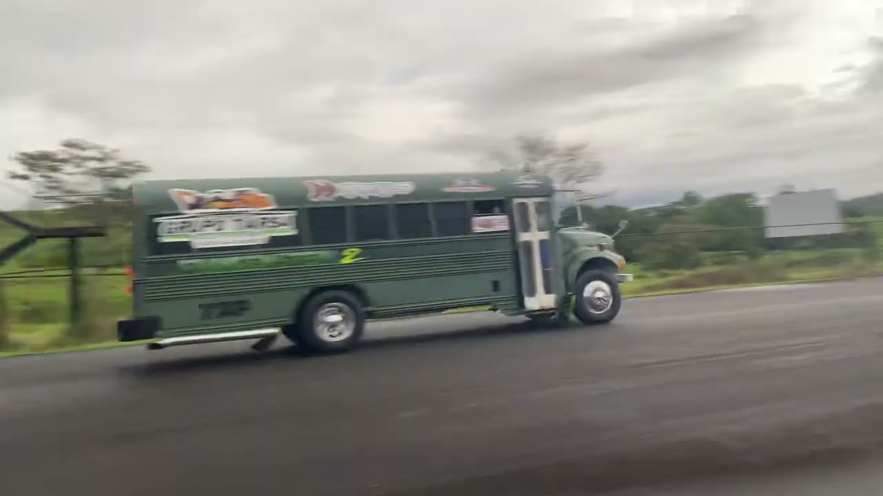 Carrera de buses putas 2 vs Arranca y traba 18 de mayo circuito internacional