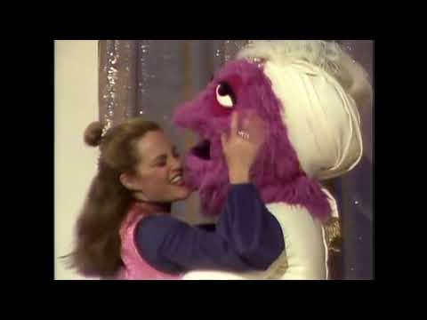 Muppet Songs: Madeline