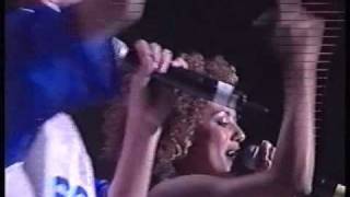 Spice Girls - Sisters (Are Doing It For Themselves) (Live in Lyon)