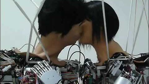 Theatrical Robots Kiss