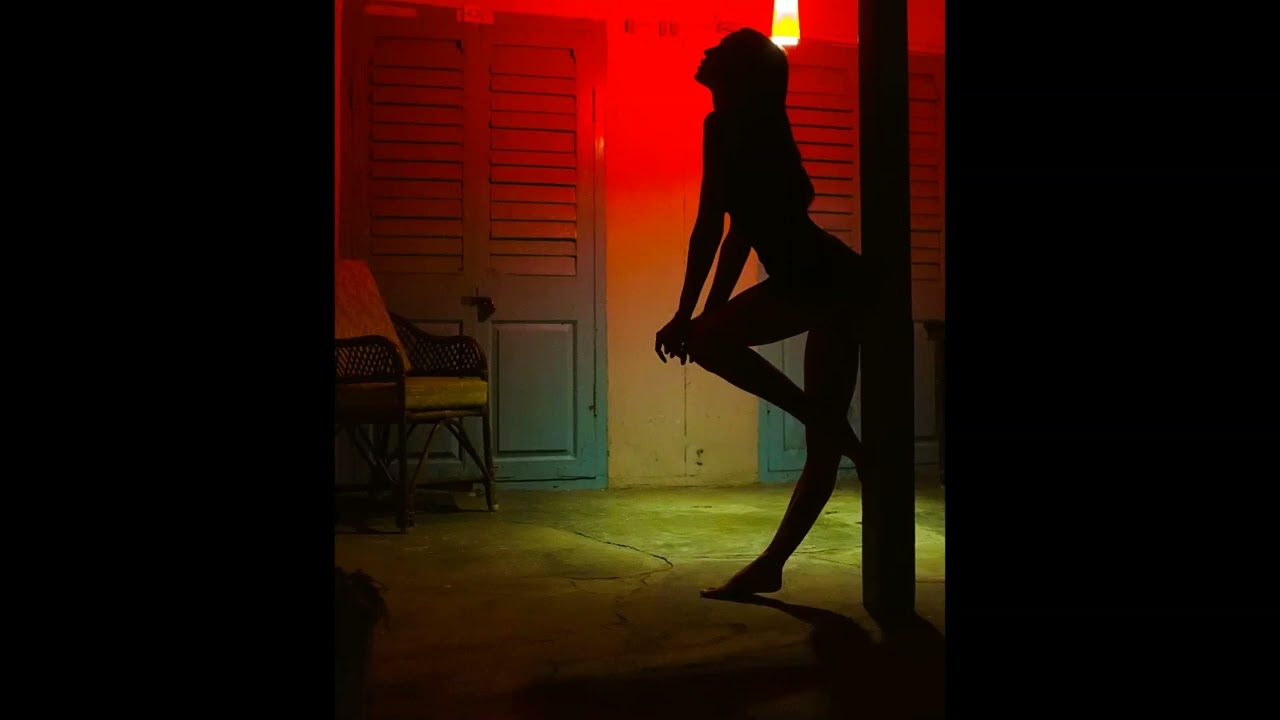 Stupid Young x Fenix Flexin Type Beat "Showin' Out"