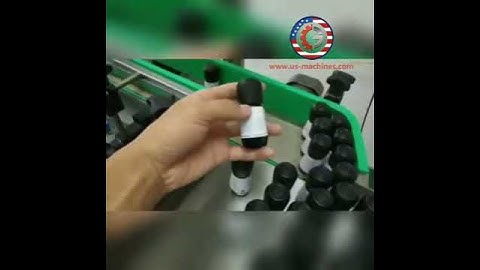 Small bottle small dose e juice liquid bottle high accuracy labeling machine testing video