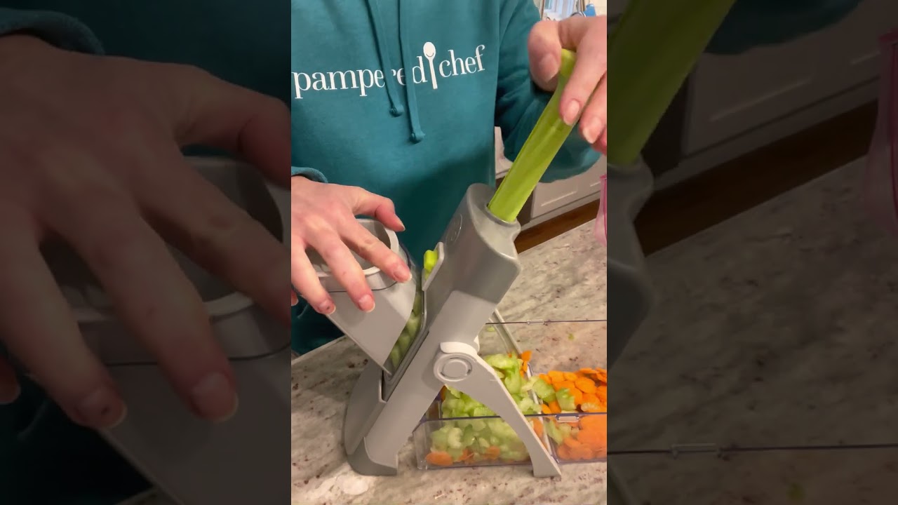 Rapid-Prep Mandoline 101 I Pampered Chef, French-fried potatoes, zucchini,  vegetable, carrot